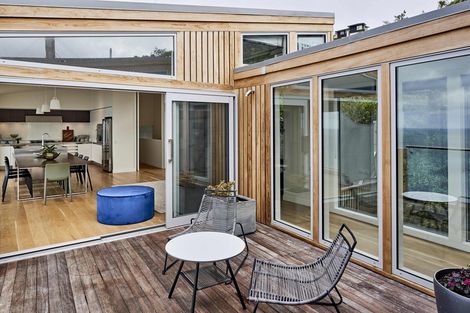 Photo of property in 16c Signallers Grove, Strathmore Park, Wellington, 6022