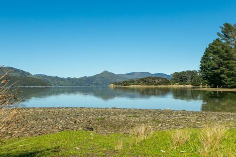 Photo of property in 5804 Kenepuru Road, Waitaria Bay, Picton, 7282