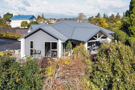 Photo of property in 184b Seaview Road, Westown, New Plymouth, 4310