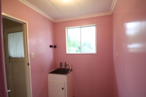 Photo of property in 54 Hunter Street, Edendale, 9825