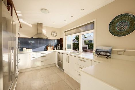 Photo of property in 40 Myres Street, Otumoetai, Tauranga, 3110