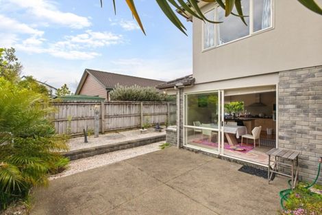 Photo of property in 25a Bluefin Way, West Harbour, Auckland, 0618