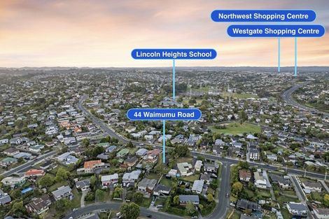 Photo of property in 2/44 Waimumu Road, Massey, Auckland, 0614