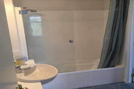 Photo of property in Tuscany Towers, 60/1 Ambrico Place, New Lynn, Auckland, 0600