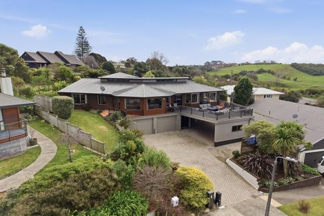 Photo of property in 1 Ranui Place, Feilding, 4702