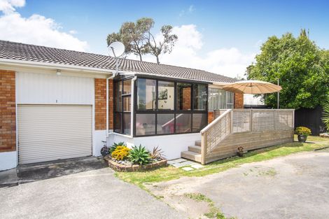 Photo of property in 1/14 Rowan Terrace, Te Atatu South, Auckland, 0610