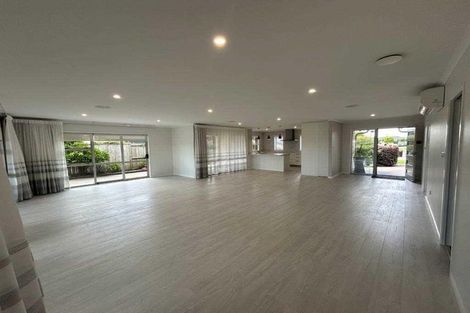 Photo of property in 30 Cupples Street, Papamoa Beach, Papamoa, 3118