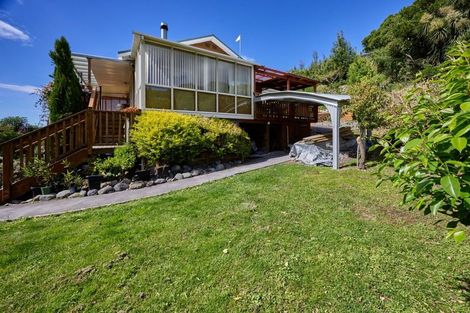 Photo of property in 17 Makura Road, Goose Bay, Kaikoura, 7374