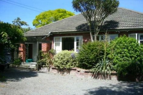Photo of property in 79 Aorangi Road, Bryndwr, Christchurch, 8053