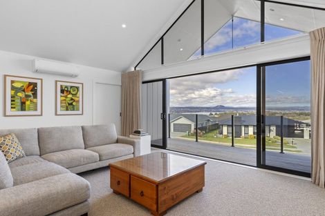 Photo of property in 28 Blue Dun Place, Nukuhau, 3330
