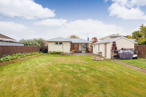 Photo of property in 43 Richmond Avenue, Takaro, Palmerston North, 4410