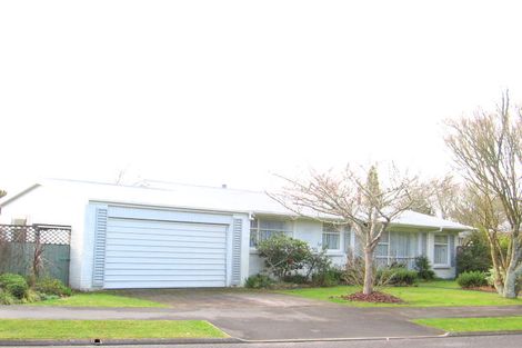 Photo of property in 45 Pulham Crescent, Queenwood, Hamilton, 3210