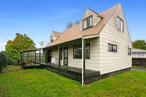 Photo of property in 48 Richmond Street, Cambridge, 3434