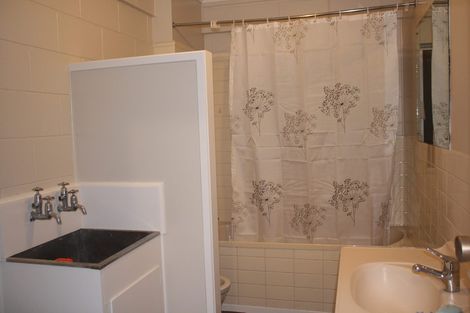 Photo of property in 6/48 Mcleod Road, Henderson, Auckland, 0612