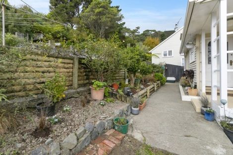 Photo of property in 21 Cleland Crescent, Naenae, Lower Hutt, 5011