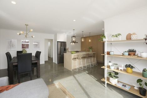 Photo of property in 28 Dreaver Drive, Waitara, 4320