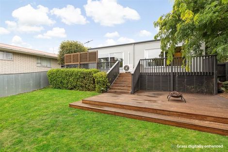 Photo of property in 63 Condell Avenue, Papanui, Christchurch, 8053