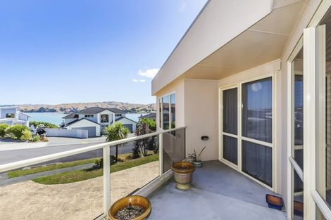Photo of property in 30 The Masthead, Whitby, Porirua, 5024