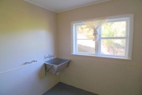 Photo of property in 21 Montgomery Avenue, Karori, Wellington, 6012