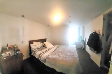 Photo of property in Montreaux Apartments, 2j/164 The Terrace, Wellington Central, Wellington, 6011