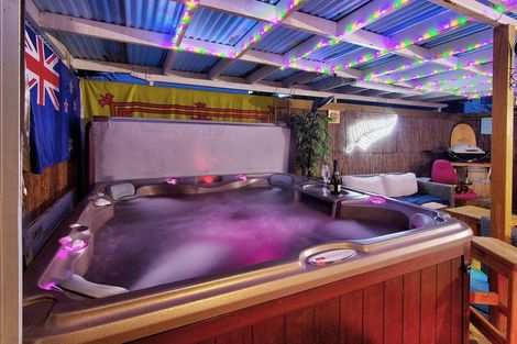 Photo of property in 11 Puriri Crescent, Lansdowne, Masterton, 5810