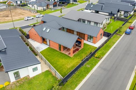 Photo of property in 13 Frank Ernest Crescent, Prebbleton, 7604