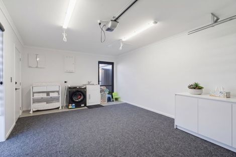 Photo of property in 8 Enforce Lane, Halswell, Christchurch, 8025