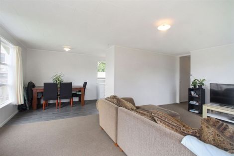Photo of property in 11 Litchfield Place, Clarks Beach, 2122