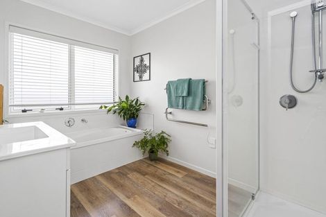 Photo of property in 58 Jarrett Terrace, Leamington, Cambridge, 3432