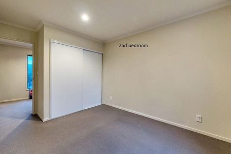 Photo of property in 39 Verdale Circle, Glen Eden, Auckland, 0602
