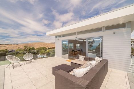 Photo of property in 45 Taylors Mistake Road, Scarborough, Christchurch, 8081