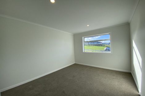 Photo of property in 37 Kia Kaha Drive, Snells Beach, 0920