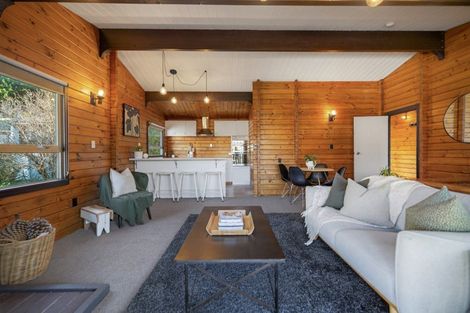 Photo of property in 16 Williams Street, Sunshine Bay, Queenstown, 9300