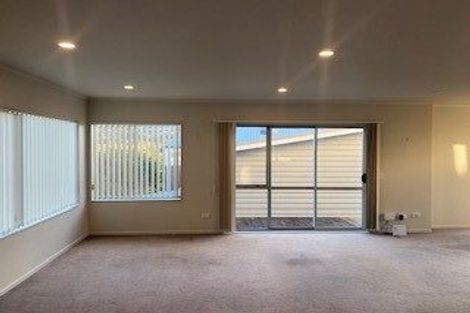 Photo of property in 64e Sheridan Terrace, Johnsonville, Wellington, 6037