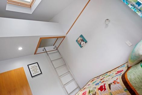 Photo of property in 28 Owen Place, Omokoroa, 3114