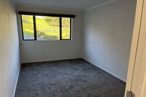 Photo of property in 20 Roberts Road, Matakatia, Whangaparaoa, 0930