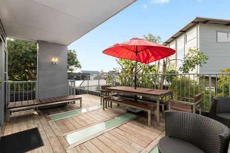 Photo of property in 73 Oceanview Road, Mount Maunganui, 3116