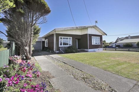 Photo of property in 43 Burrows Street, Bluff, 9814
