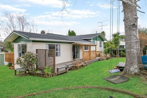 Photo of property in 1/8 Beldon Place, Pakuranga Heights, Auckland, 2010