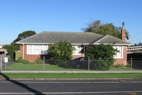 Photo of property in 5 Clendon Avenue, Papatoetoe, Auckland, 2025