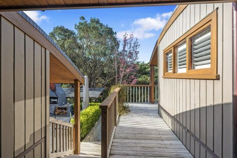 Photo of property in 417 Leigh Road, Whangateau, 0985