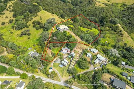 Photo of property in 14 Woods Road South, Colville, Coromandel, 3584