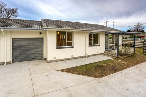 Photo of property in 59a Farquhars Road, Redwood, Christchurch, 8051