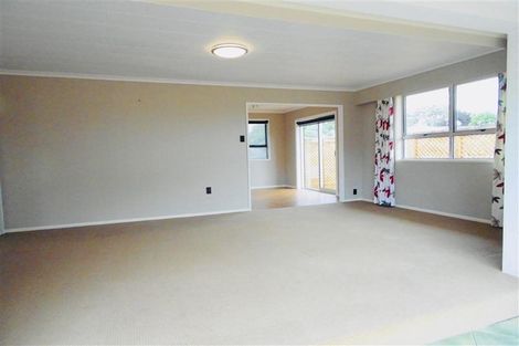 Photo of property in 147 Govett Avenue, Frankleigh Park, New Plymouth, 4310