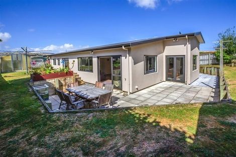 Photo of property in 25 Kaimai Place, Aotea, Porirua, 5024