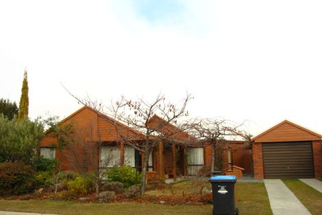 Photo of property in 20 Fox's Terrace, Arrowtown, 9302