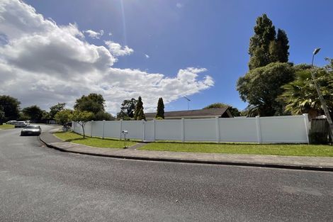 Photo of property in 3 Coey Place, Glen Eden, Auckland, 0602