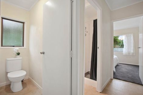 Photo of property in 82 Glen Road, Ranui, Auckland, 0612