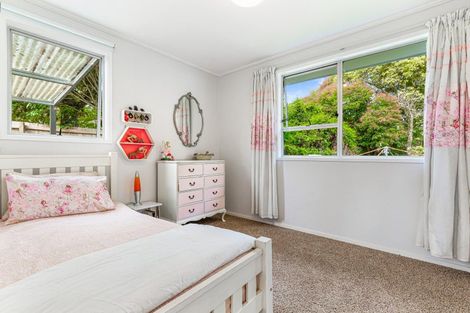 Photo of property in 59 Weatherly Road, Torbay, Auckland, 0630