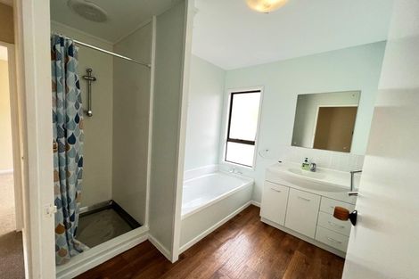 Photo of property in 690a Beach Road, Browns Bay, Auckland, 0630